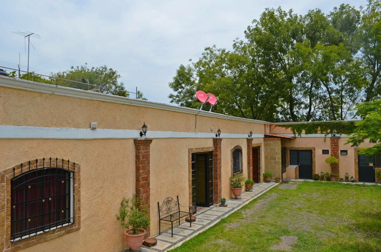 Quinta San Agustin Aparthotel Леон Екстериор снимка